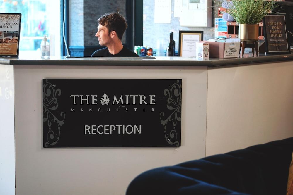 Mitre Centre Hotel