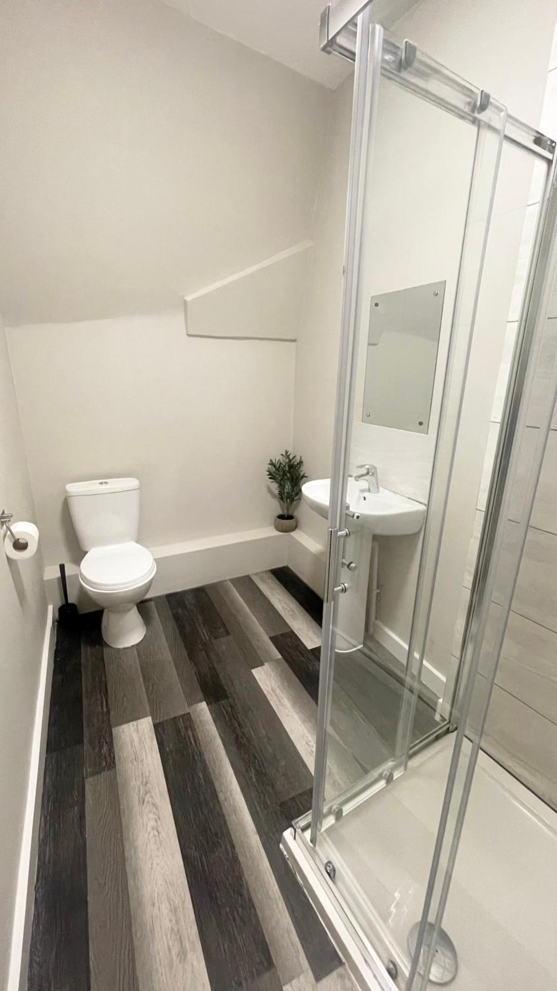 Mitre Centre Hotel 3*